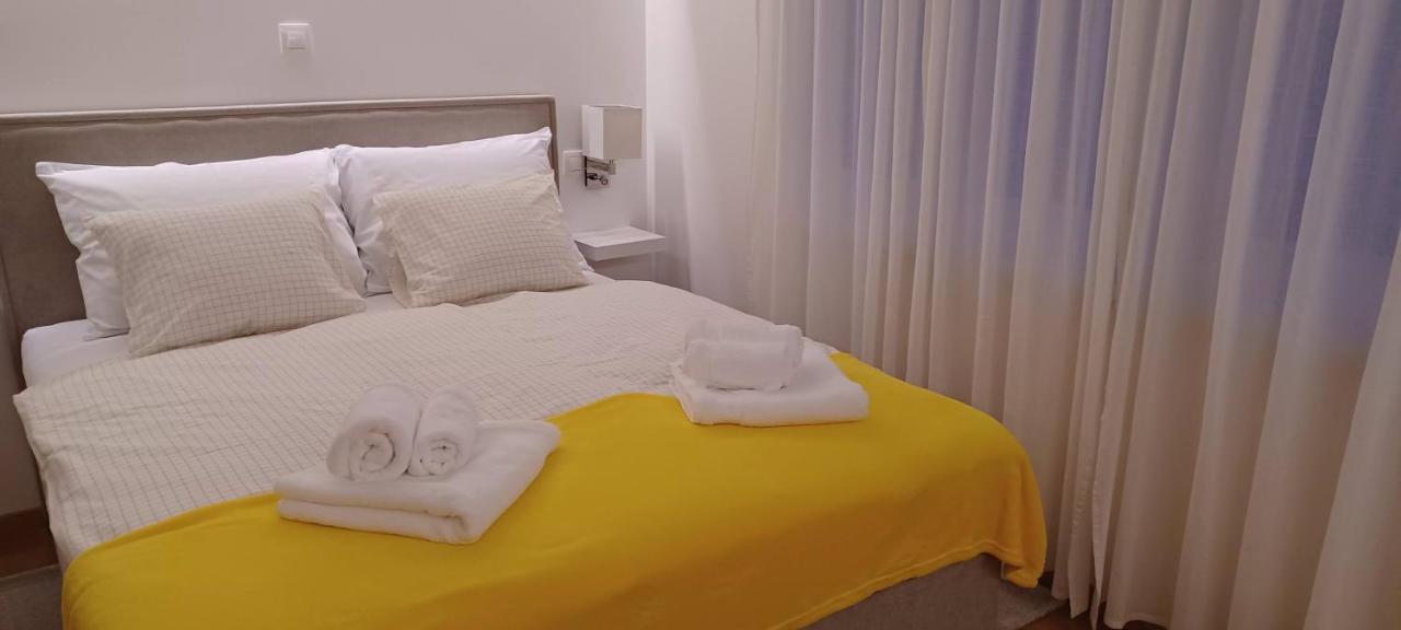 Studio Apartman Four Pearls Karlovac Extérieur photo